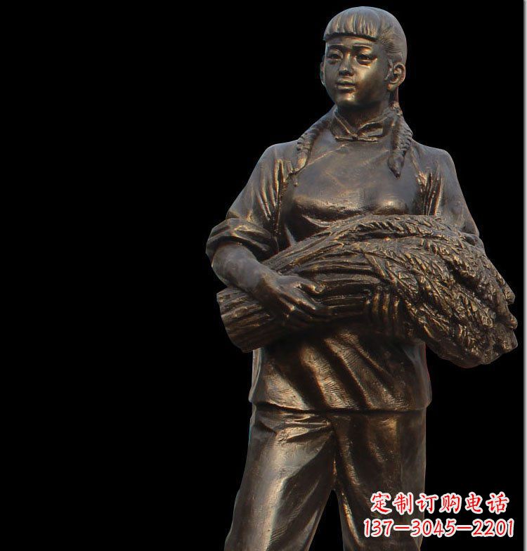 内江“农耕抒情”女子铜雕