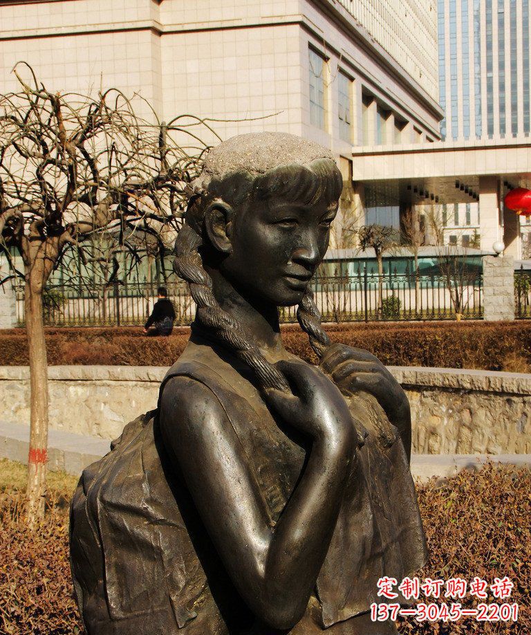 内江背书包的女孩公园人物铜雕