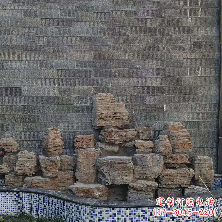 内江别墅庭院假山鱼池