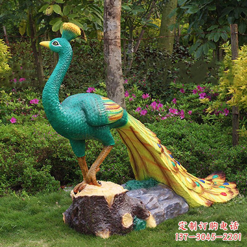 内江玻璃钢制作的孔雀雕塑