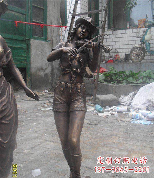 内江美丽的玻璃钢女性雕塑