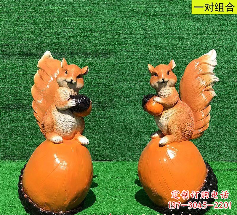 内江玻璃钢松鼠雕塑艺术精品