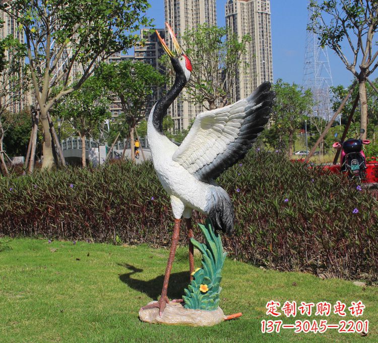 内江仙鹤雕塑玻璃钢的艺术之美
