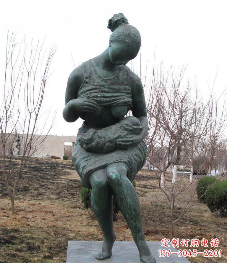 内江哺乳的女人公园人物铜雕