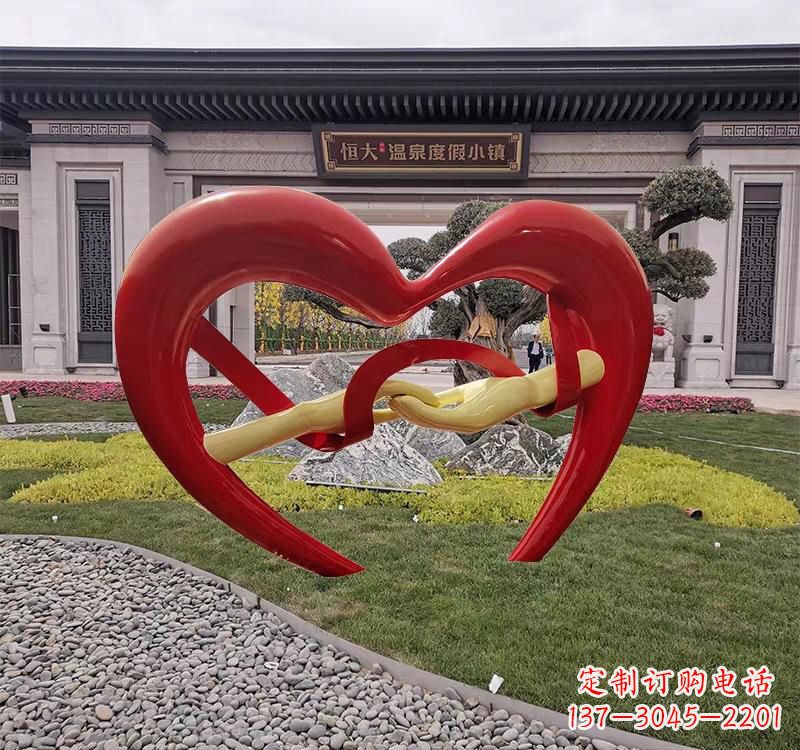 内江不锈钢爱心字母雕塑——传递爱的艺术美学