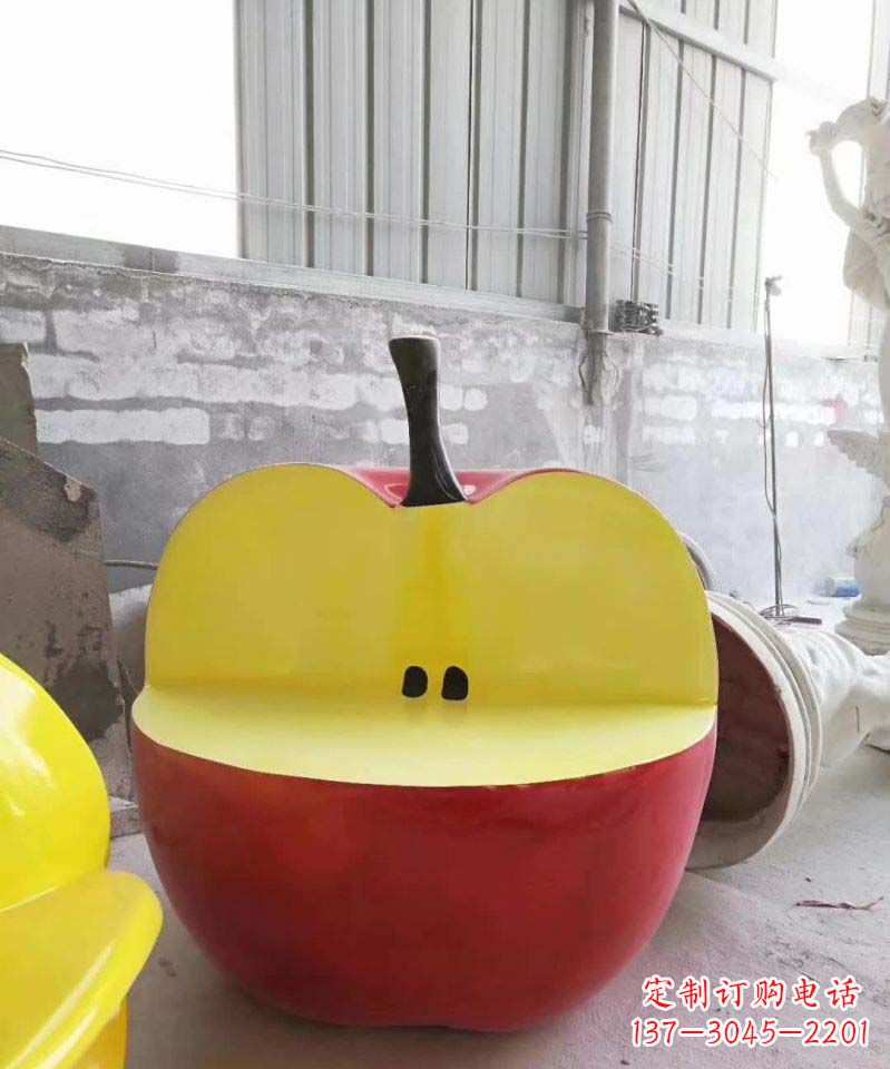 内江不锈钢苹果雕塑精致而经久不衰