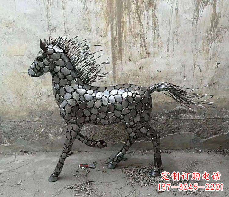 内江不锈钢奔马雕塑艺术与自由的象征