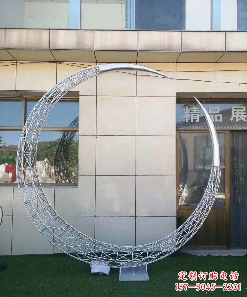 内江不锈钢别墅月亮镂空雕塑