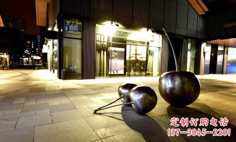 内江不锈钢步行街樱桃雕塑