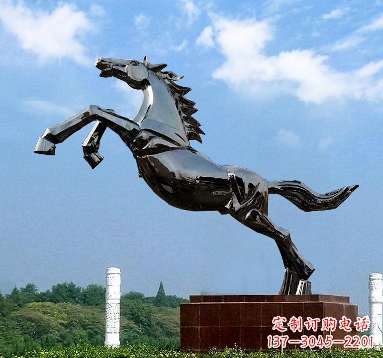 内江不锈钢城市艺术奔马雕塑精美的艺术之作