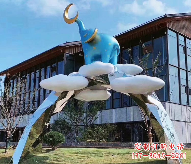 内江精美不锈钢拱门雕塑
