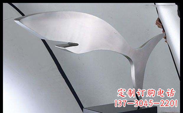 内江精美不锈钢鲸鱼雕塑