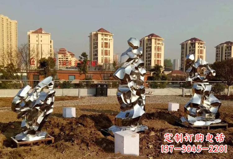 内江不锈钢太湖石雕塑给人以美的视觉体验
