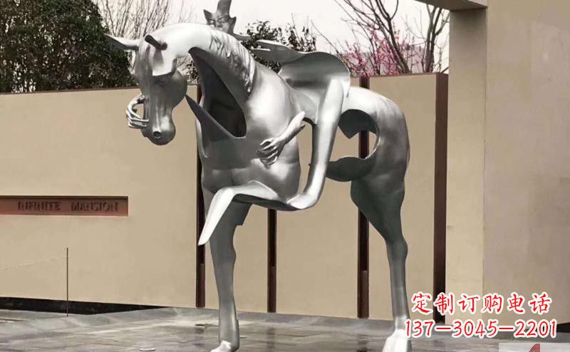 内江不锈钢骑马雕塑精美外形与经久耐用