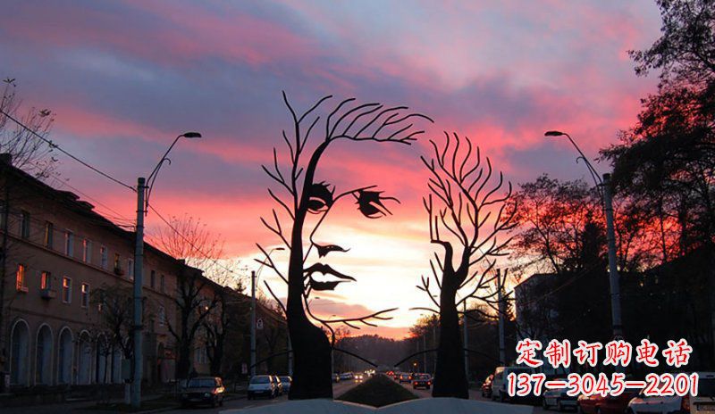 内江不锈钢人头雕塑点缀街边景观