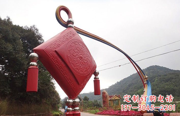 内江精美不锈钢拱门雕塑