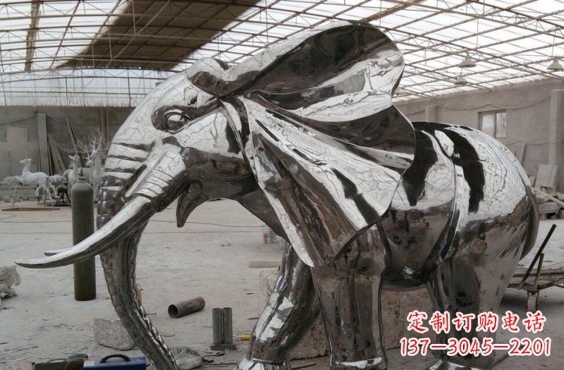 内江不锈钢大象传承与美的结合
