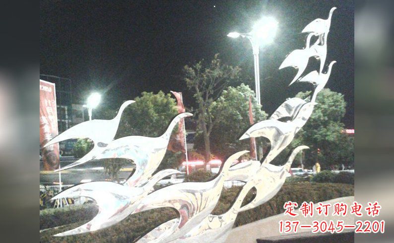 内江不锈钢大雁雕塑——灿烂的翱翔