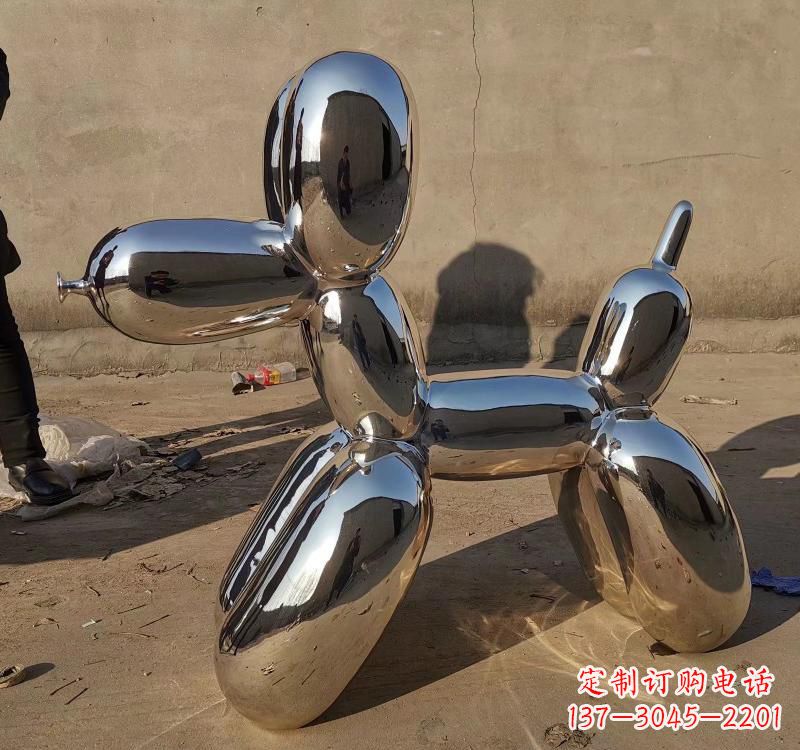 内江精美不锈钢动物雕塑