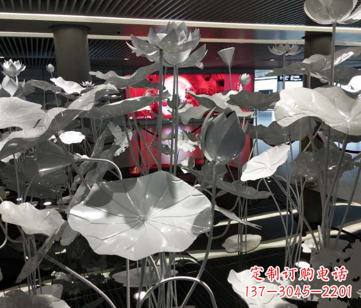 内江不锈钢锻造荷花雕塑艺术之美