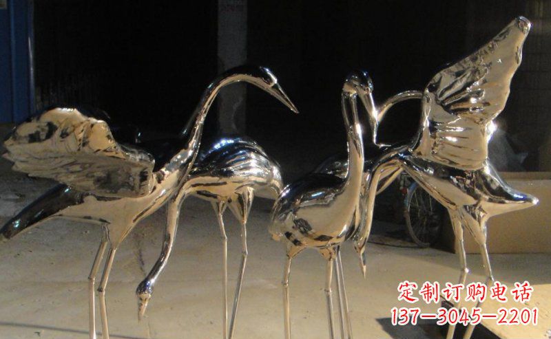 内江仙鹤雕塑不锈钢锻造的精美艺术