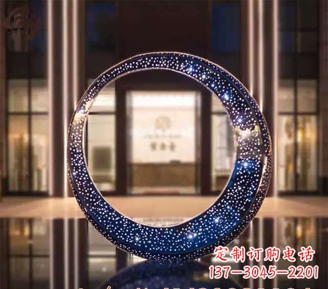 内江不锈钢发光月亮雕塑照亮夜空的梦幻之光