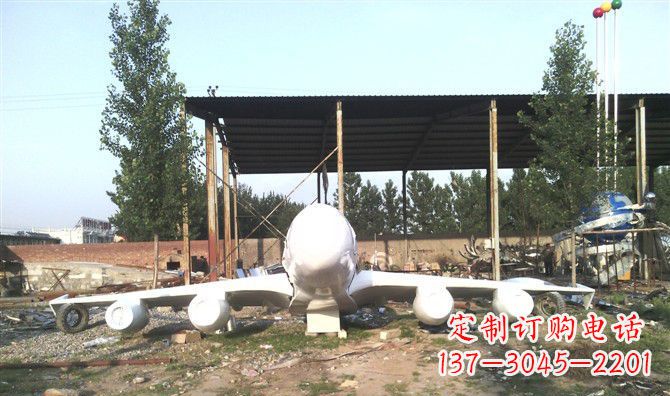 内江不锈钢飞机雕塑给空中飞行者的致敬