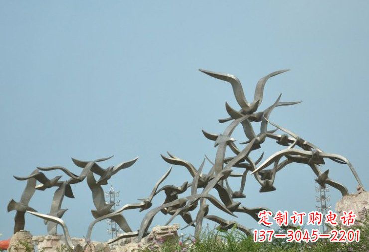 内江不锈钢大雁雕塑一只翱翔天际的艺术品