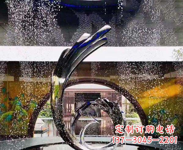 内江凤凰雕塑优雅的不锈钢艺术
