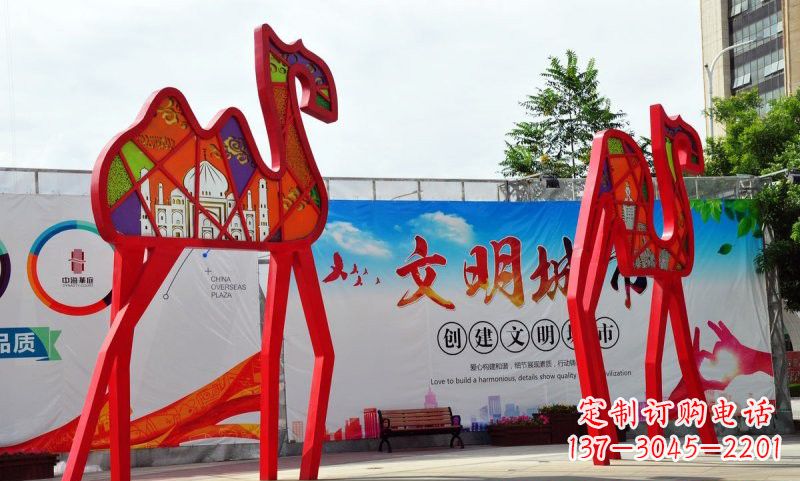 内江不锈钢骆驼雕塑——精美的艺术之作