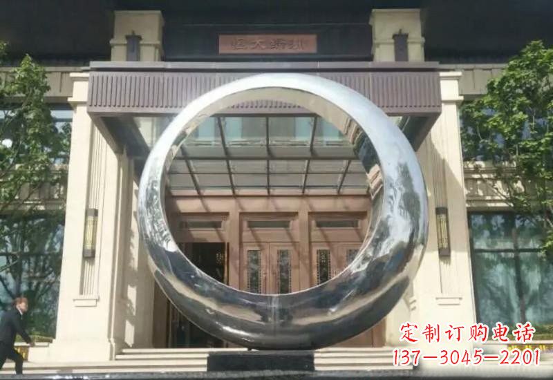 内江不锈钢公园圆环雕塑精致美观的艺术品