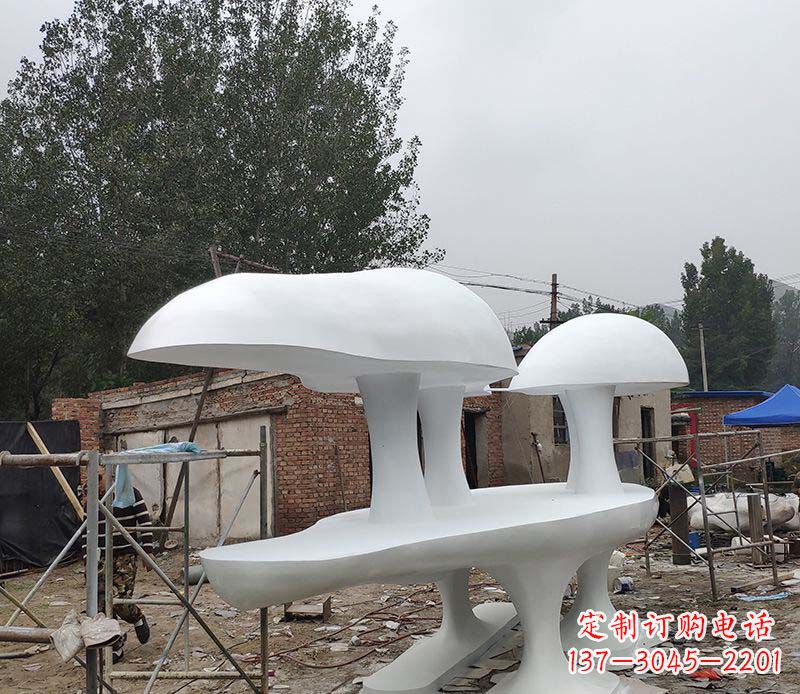 内江不锈钢蘑菇雕塑——美丽的艺术礼物