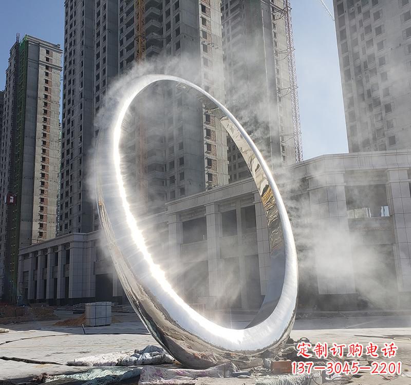 内江不锈钢圆环雕塑给城市带来独特美感