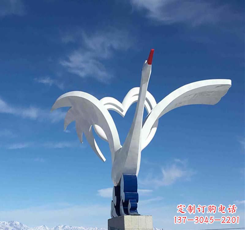 内江仙鹤雕塑传承中国传统文化
