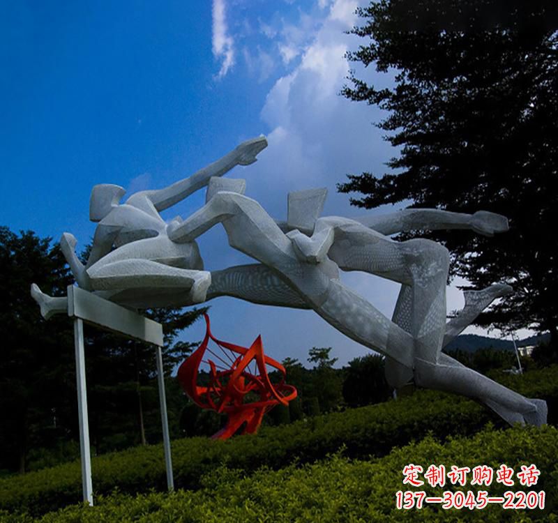 内江不锈钢中的运动员雕塑