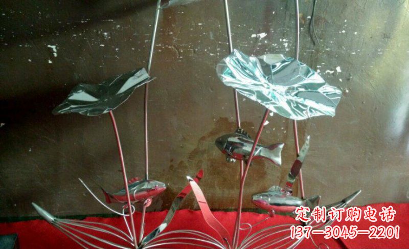 内江不锈钢荷花雕塑