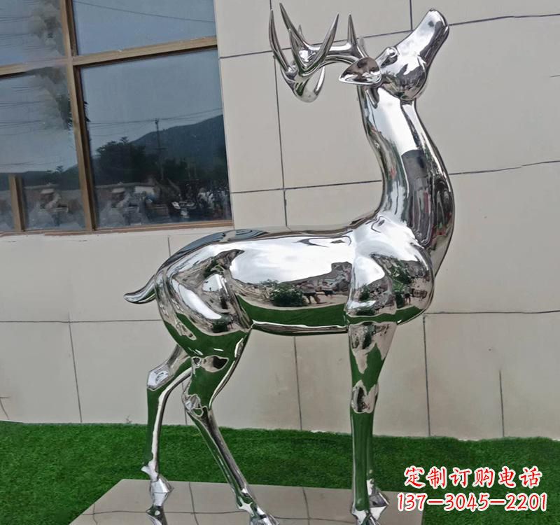 内江不锈钢户外动物鹿雕塑精致大气的艺术品