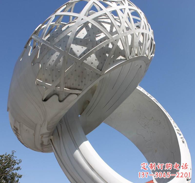 内江不锈钢户外婚庆戒指雕塑婚礼永恒的记忆