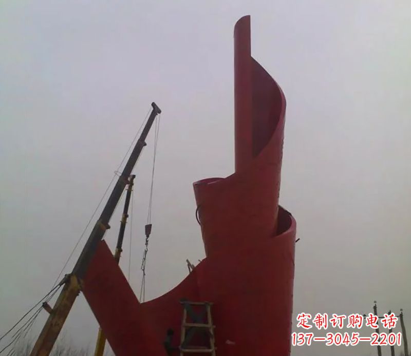 内江不锈钢火炬雕塑点燃社会进步的火炬