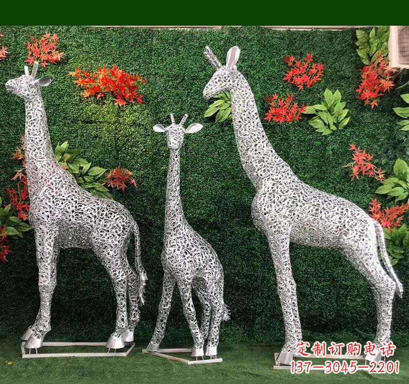 内江不锈钢长颈鹿雕塑艺术与美的完美结合