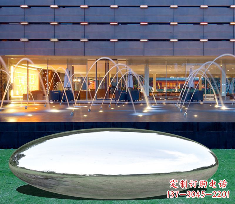 内江不锈钢镜面鹅卵石广场雕塑