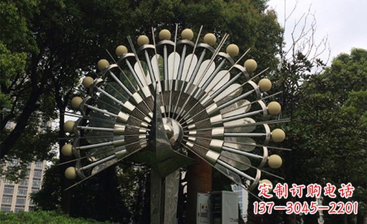 内江美丽的不锈钢孔雀雕塑