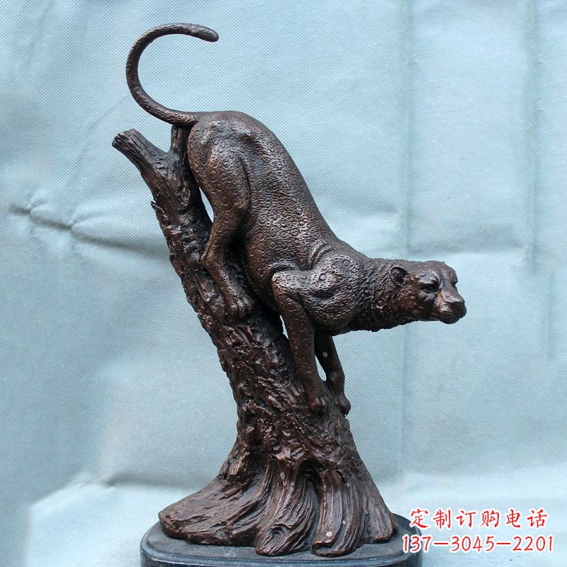 内江不锈钢猎豹雕塑经典之美