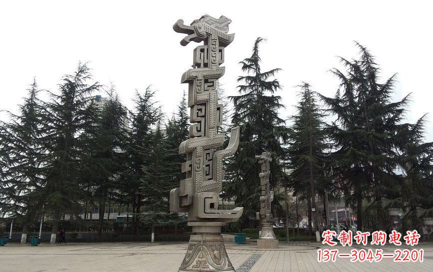内江不锈钢龙柱雕塑引领公共景观