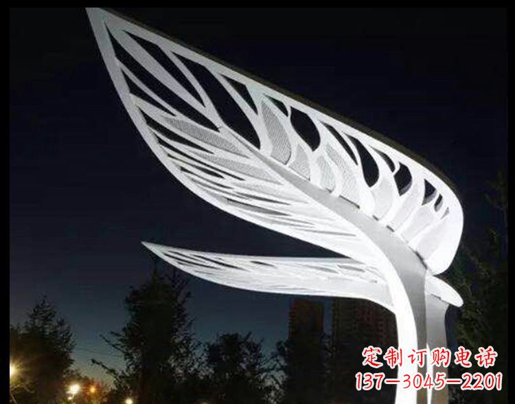 内江不锈钢镂空树叶雕塑点缀景观
