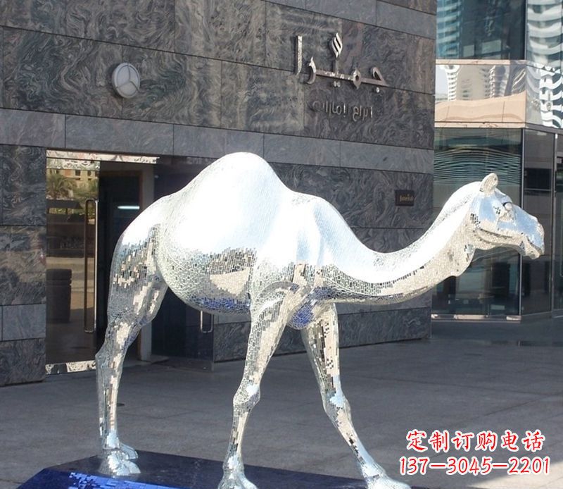 内江不锈钢骆驼雕塑精美外形折射古朴美感