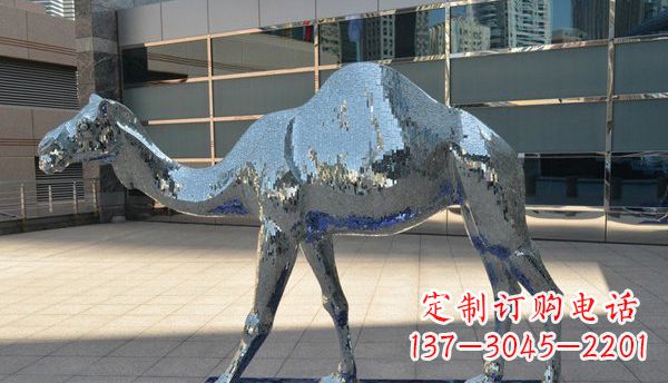 内江不锈钢骆驼雕塑一种充满浪漫情怀的艺术品