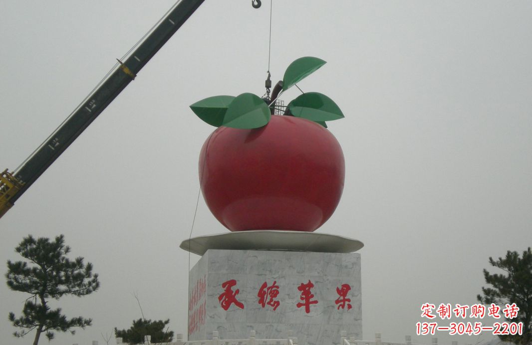 内江不锈钢苹果雕塑精美绝伦的艺术杰作