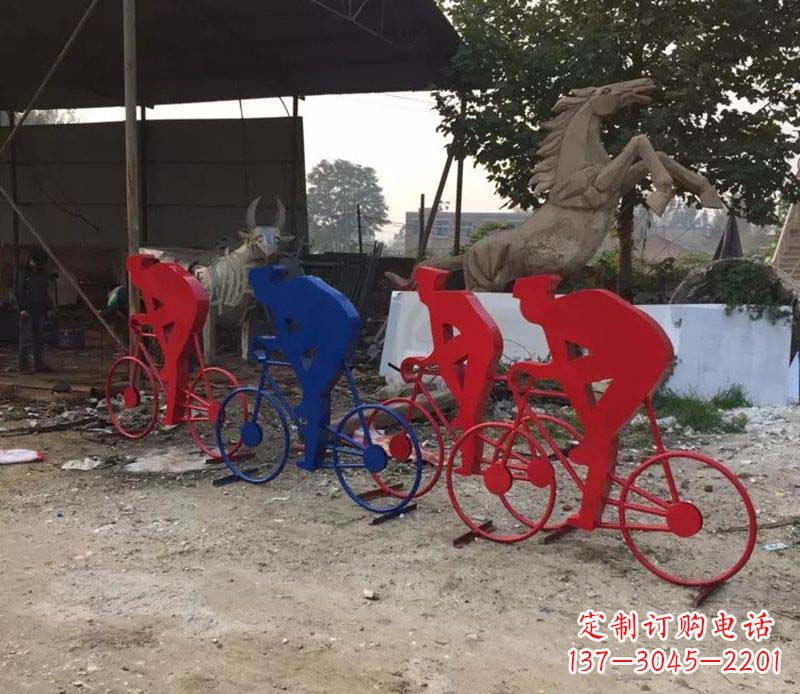 内江不锈钢骑自行车雕塑一种经典的艺术形式