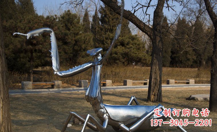 内江不锈钢螳螂园林景观雕塑创意缔造美景